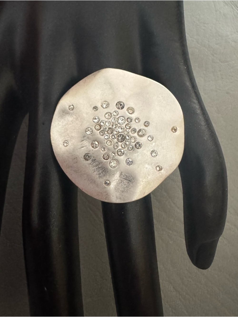 Scattered Crystals Statement Ring